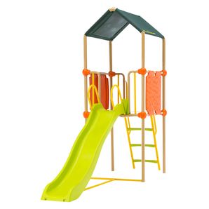 Hrací věž se skluzavkou